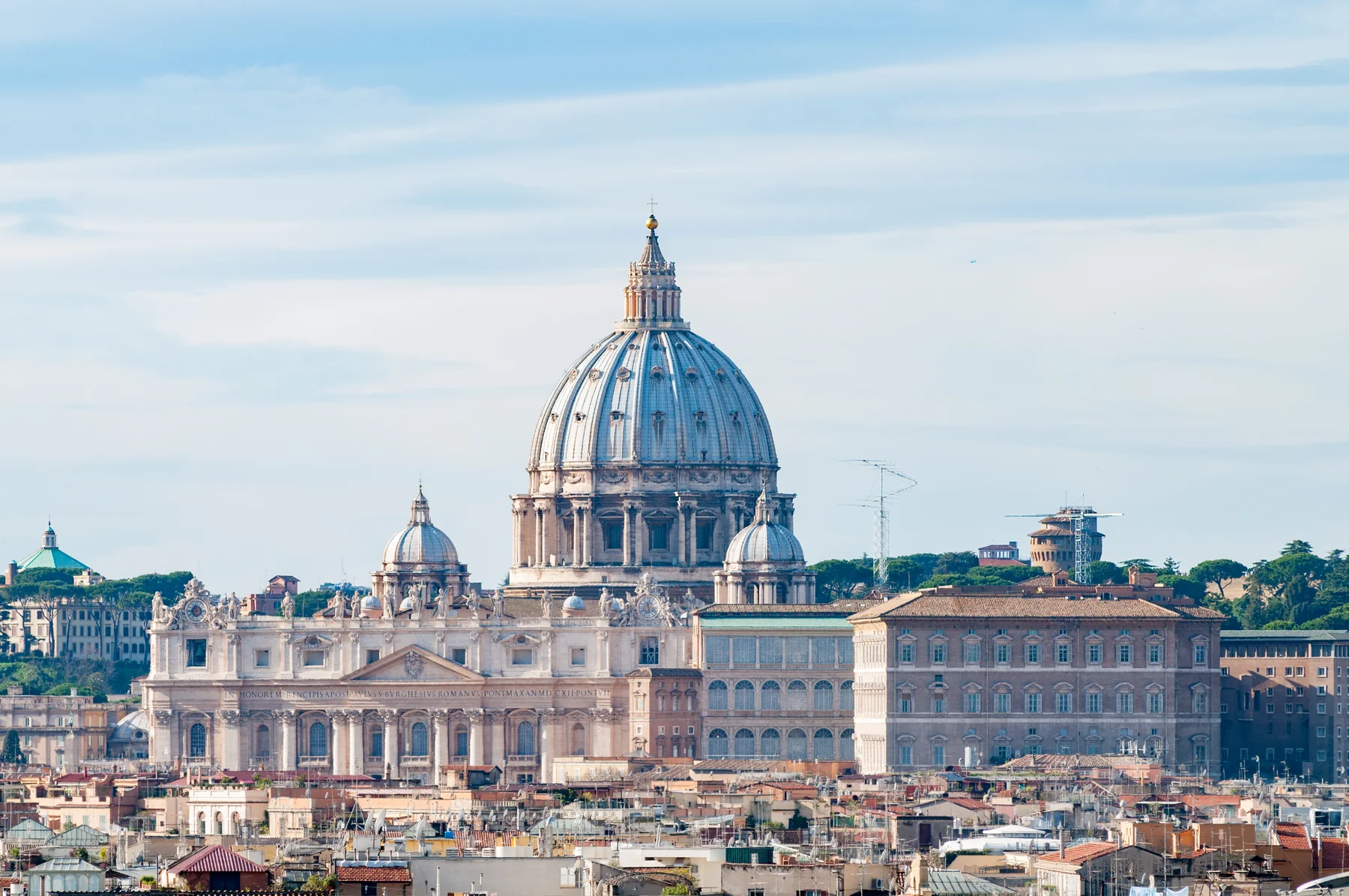 Roma y la Basílica de San Pedro: una ciudad de perspectivas, arquitectura y luces cambiantes.